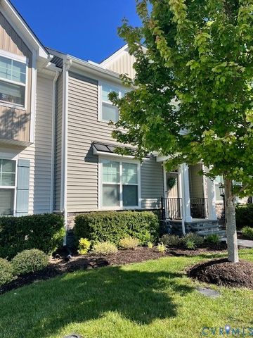 17004 Gossamer Dr, Moseley, VA 23120