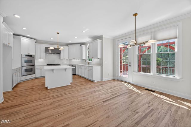 202 Lantern Ridge Lane, Cary, NC 27519