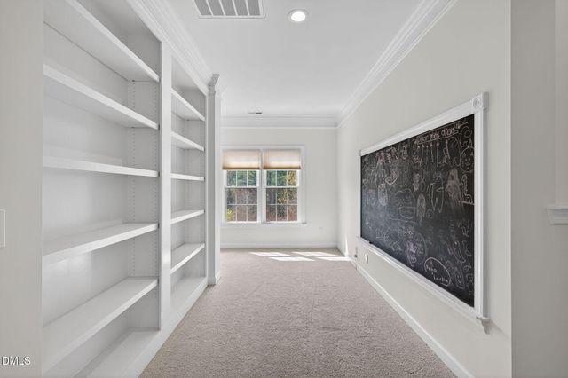 202 Lantern Ridge Lane, Cary, NC 27519