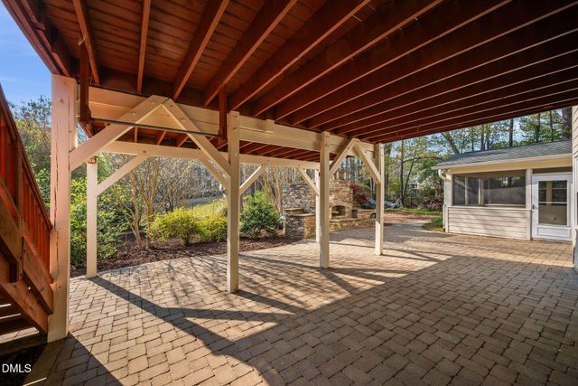 202 Lantern Ridge Lane, Cary, NC 27519