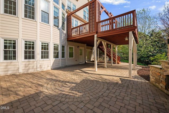 202 Lantern Ridge Lane, Cary, NC 27519