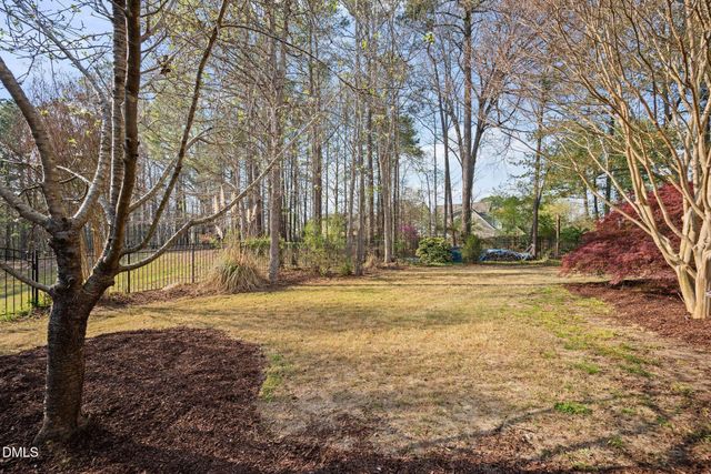 202 Lantern Ridge Lane, Cary, NC 27519
