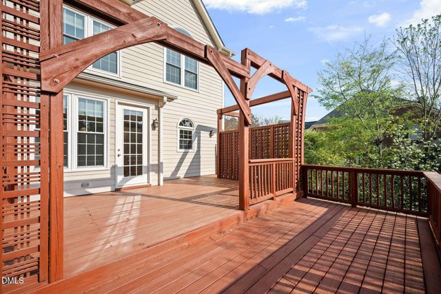 202 Lantern Ridge Lane, Cary, NC 27519