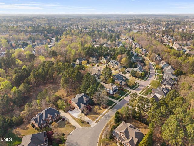 202 Lantern Ridge Lane, Cary, NC 27519