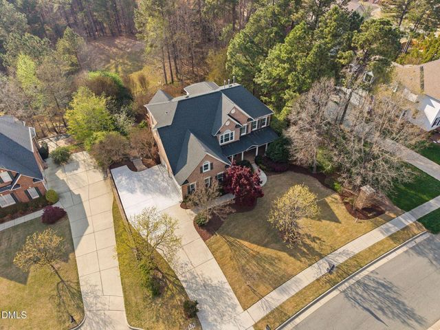 202 Lantern Ridge Lane, Cary, NC 27519