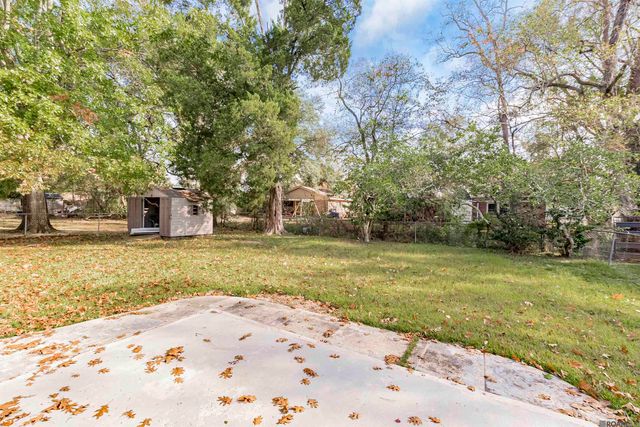 1124 S Stacy Ave, Gonzales, LA 70737