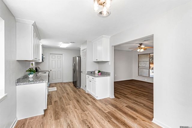 1124 S Stacy Ave, Gonzales, LA 70737