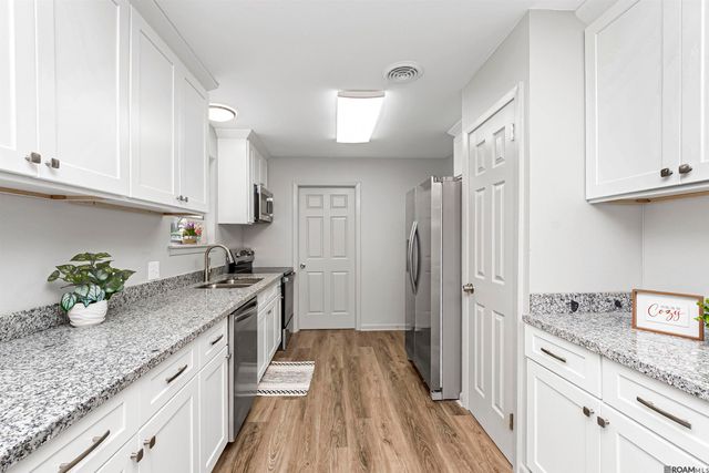 1124 S Stacy Ave, Gonzales, LA 70737