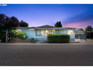 1699 N TERRY St 80, Eugene, OR 97402