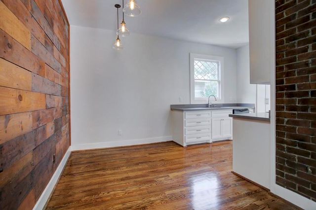 217 Marshall Street A, Houston, TX 77006