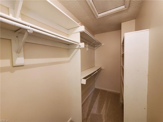 833 Quesnel DR, Virginia Beach, VA 23454