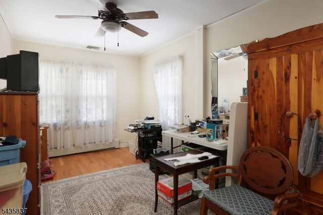 17 Wellesley St, Maplewood Twp., NJ 07040