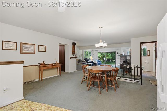 2742 Parkway Place, Hartland, MI 48353