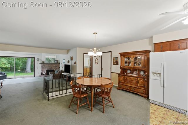 2742 Parkway Place, Hartland, MI 48353