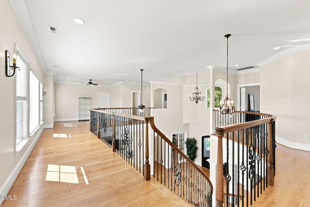 1326 Lochshire Drive, Burlington, NC 27215