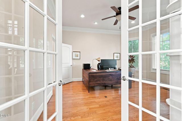 1326 Lochshire Drive, Burlington, NC 27215