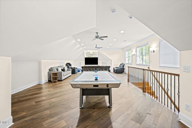 1326 Lochshire Drive, Burlington, NC 27215