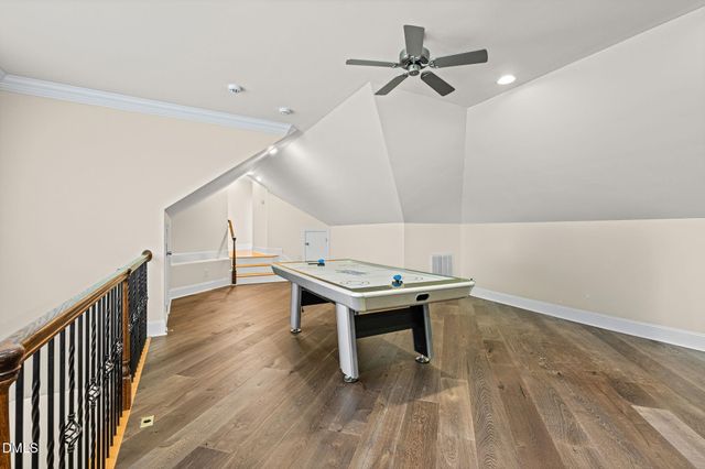 1326 Lochshire Drive, Burlington, NC 27215