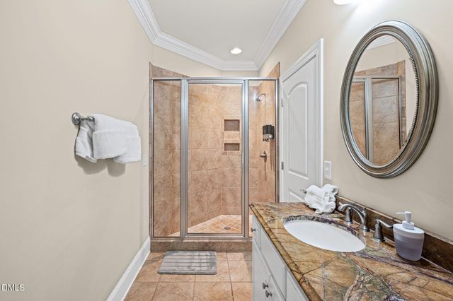 1326 Lochshire Drive, Burlington, NC 27215