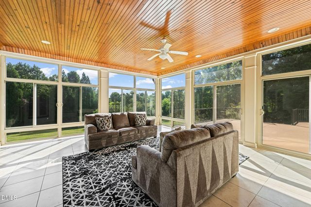 1326 Lochshire Drive, Burlington, NC 27215