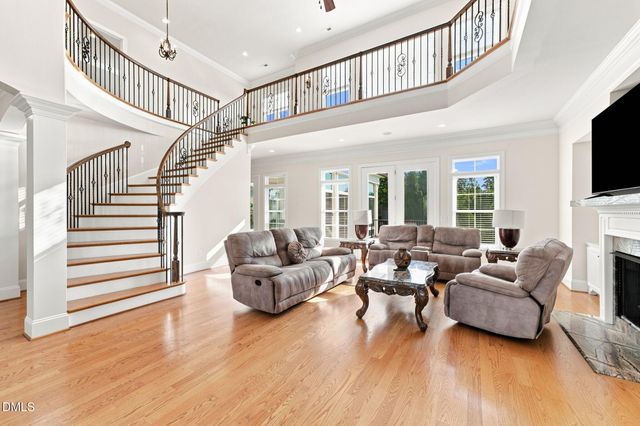 1326 Lochshire Drive, Burlington, NC 27215