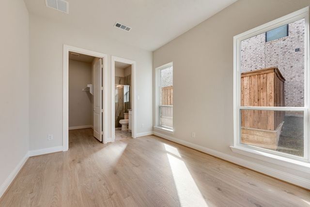 2704 Hartman Circle, Mansfield, TX 76063