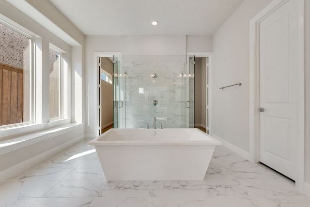 2704 Hartman Circle, Mansfield, TX 76063