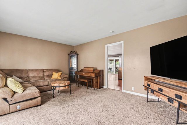 1721 SE Macgregor Road, South Bend, IN 46614