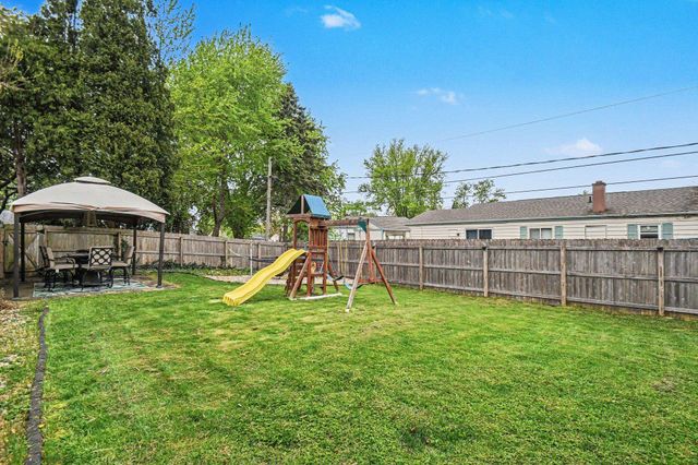 1721 SE Macgregor Road, South Bend, IN 46614