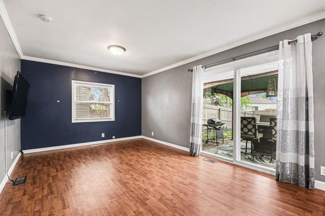 1721 SE Macgregor Road, South Bend, IN 46614