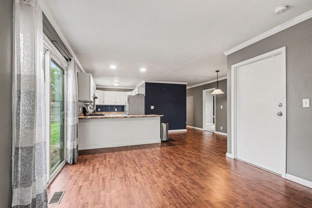 1721 SE Macgregor Road, South Bend, IN 46614