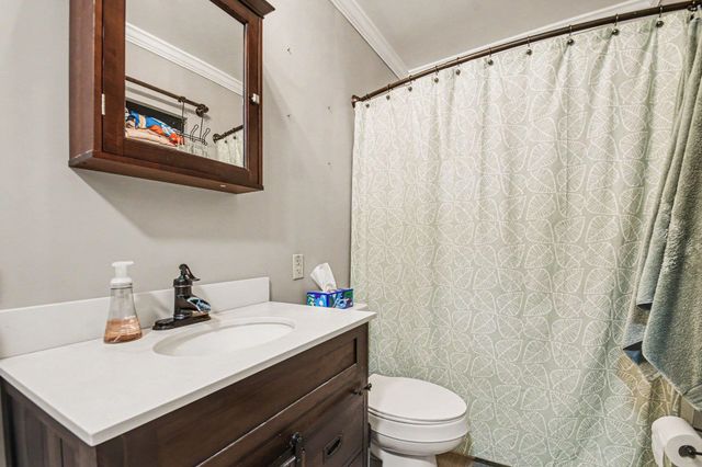 1721 SE Macgregor Road, South Bend, IN 46614