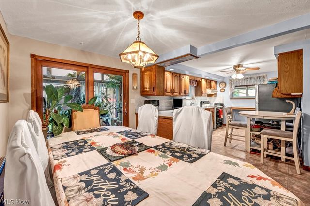 15425 Richard Drive, Brook Park, OH 44142