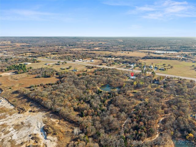 8596 State Highway 199, Dickson, OK 73401