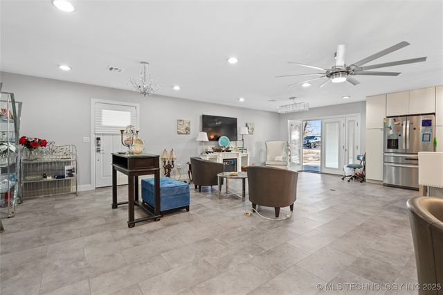 8596 State Highway 199, Dickson, OK 73401