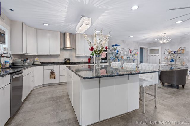 8596 State Highway 199, Dickson, OK 73401