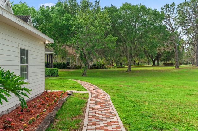 18420 HANCOCK BLUFF ROAD, Dade City, FL 33523