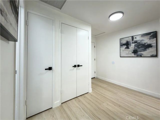 1944 Glendon 209, Los Angeles, CA 90025
