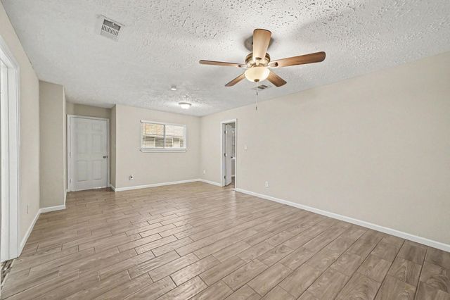 12615 Amado Drive, Houston, TX 77065