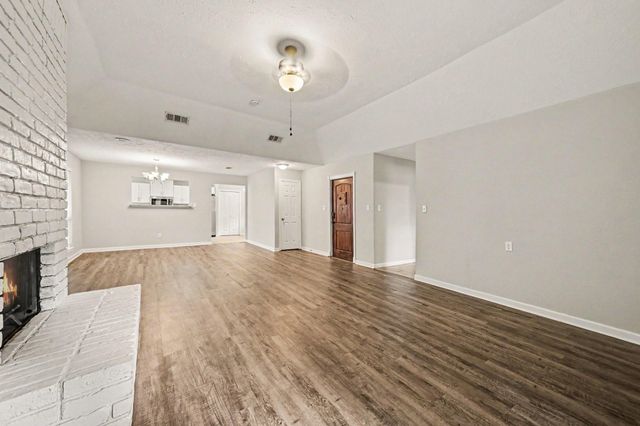 12615 Amado Drive, Houston, TX 77065
