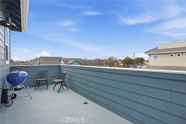 393 S Oak Park Boulevard, Grover Beach, CA 93433