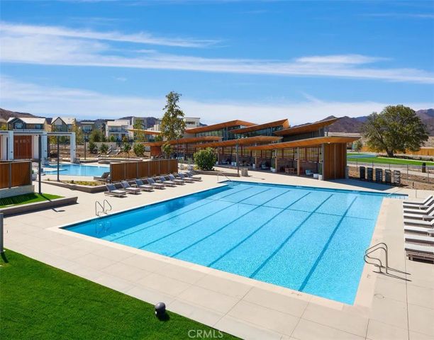 27316 Bear Paw Lane, Valencia, CA 91381