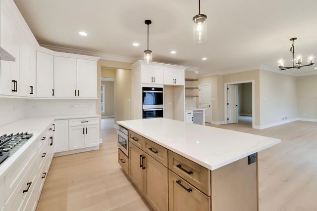 9322 S 54th Avenue, Oak Lawn, IL 60453