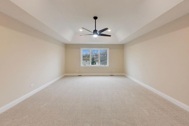 9322 S 54th Avenue, Oak Lawn, IL 60453