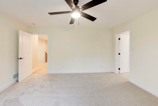 9322 S 54th Avenue, Oak Lawn, IL 60453