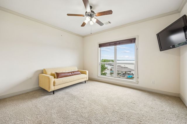 6212 Lakeside Drive, Fort Worth, TX 76179