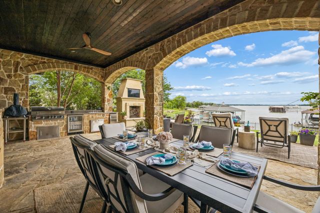6212 Lakeside Drive, Fort Worth, TX 76179