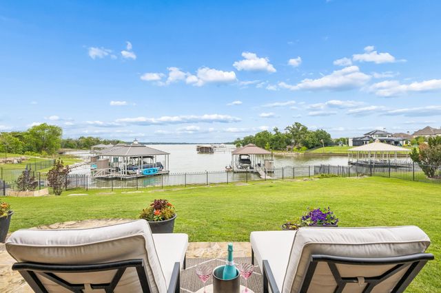 6212 Lakeside Drive, Fort Worth, TX 76179