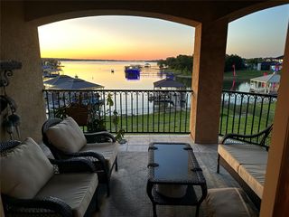 6212 Lakeside Drive, Fort Worth, TX 76179