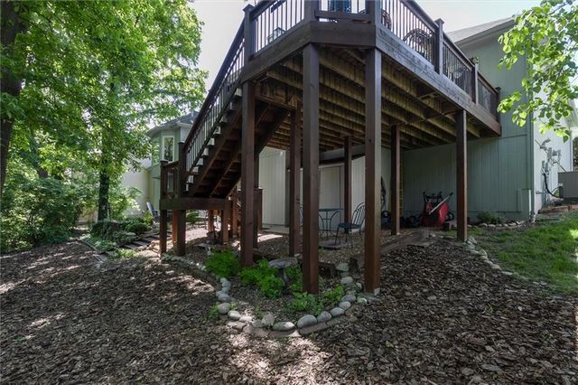 7611 Eicher Drive, Shawnee, KS 66217